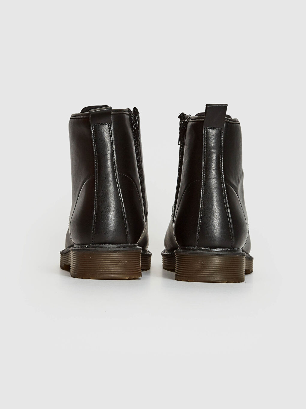 Мужские ботинки на шнуровке-4