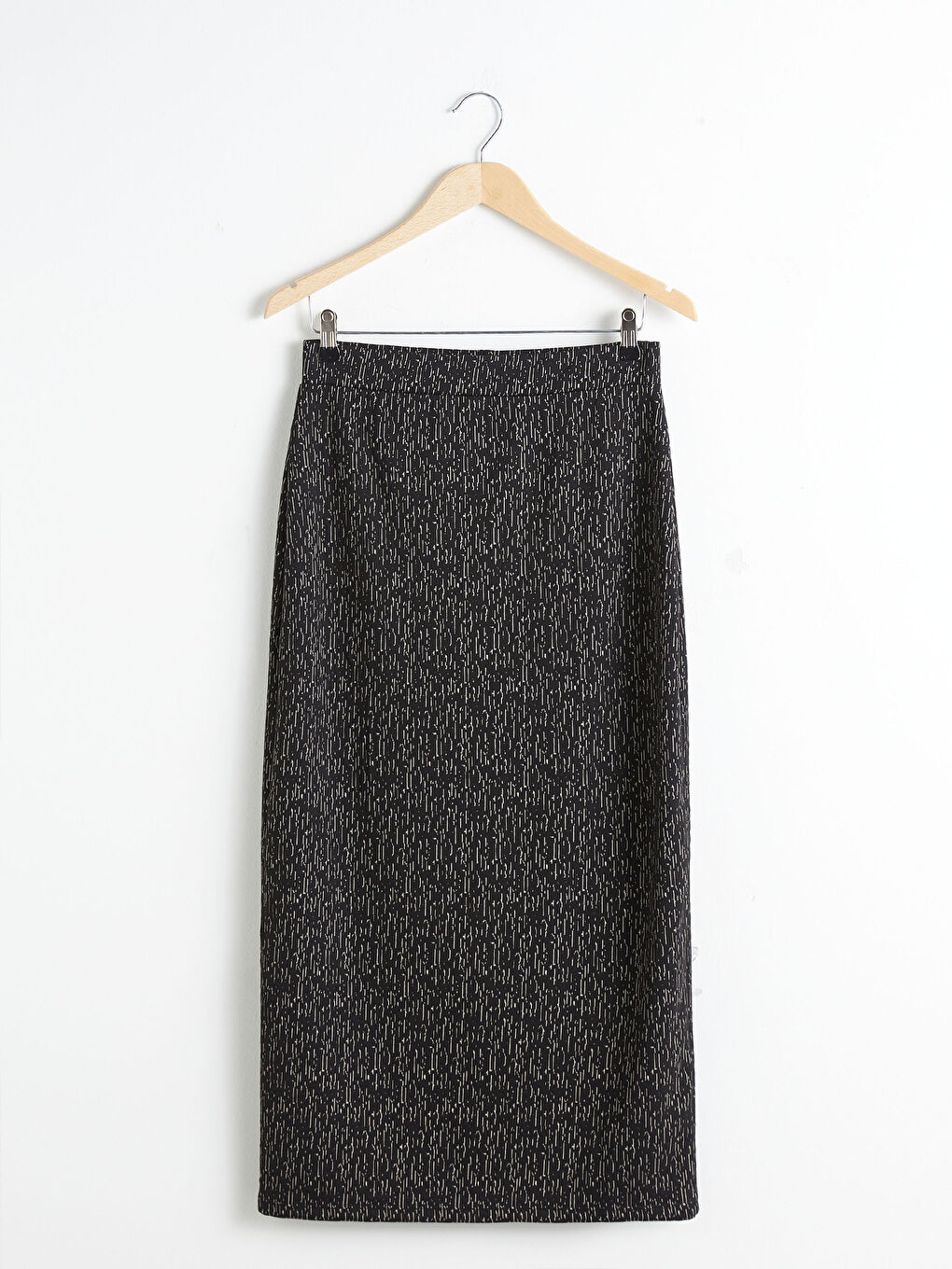 Self-Patterned Maxi Pencil Skirt-3