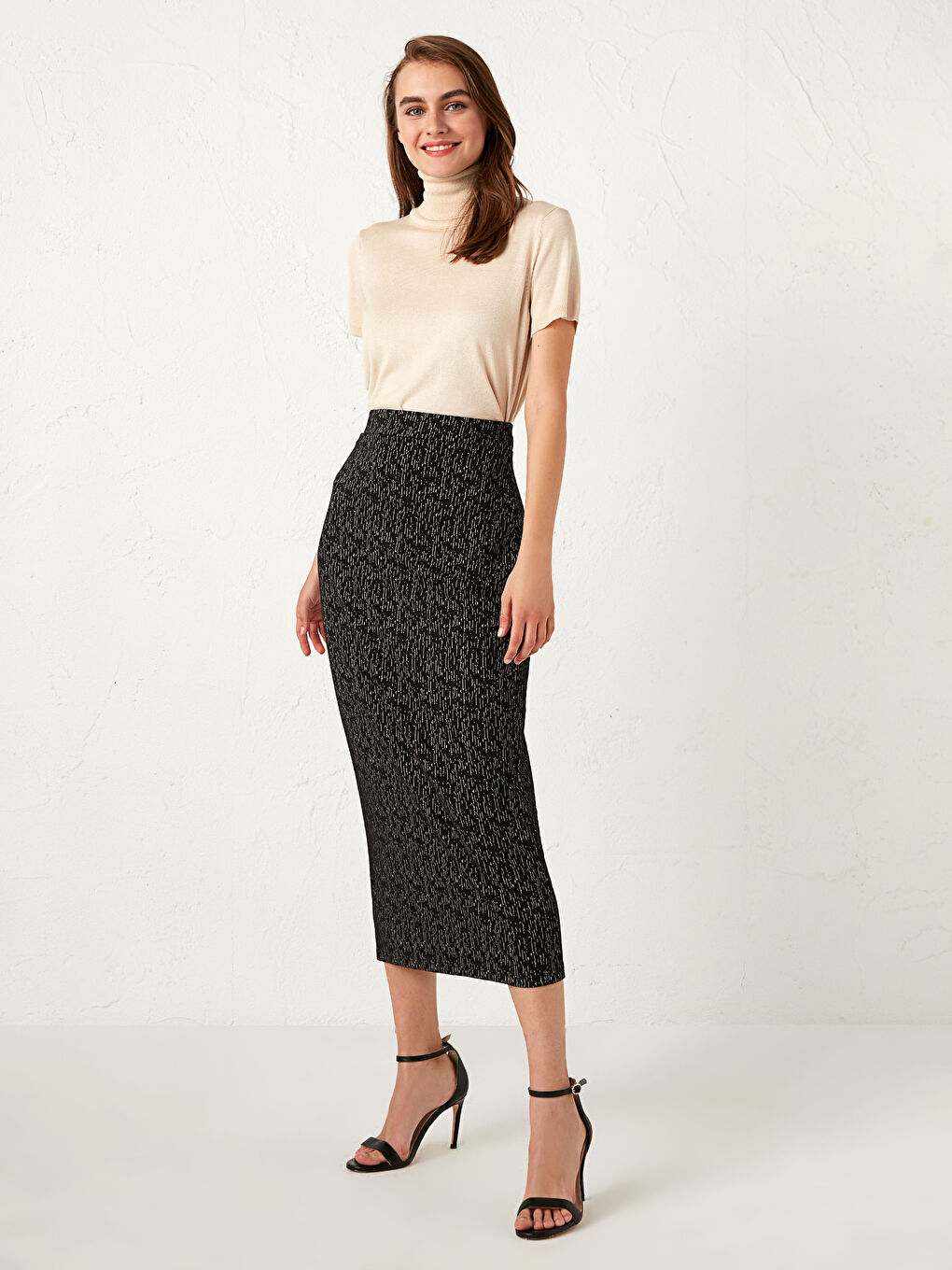 Self-Patterned Maxi Pencil Skirt-1