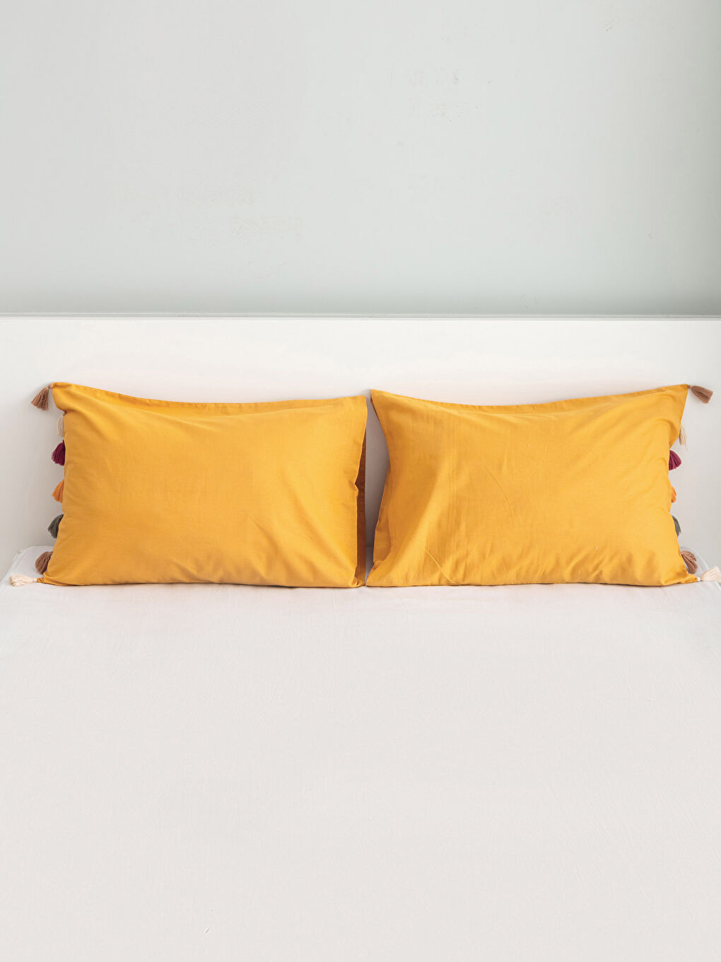 Taie d'oreiller à pompons 2 pièces-1