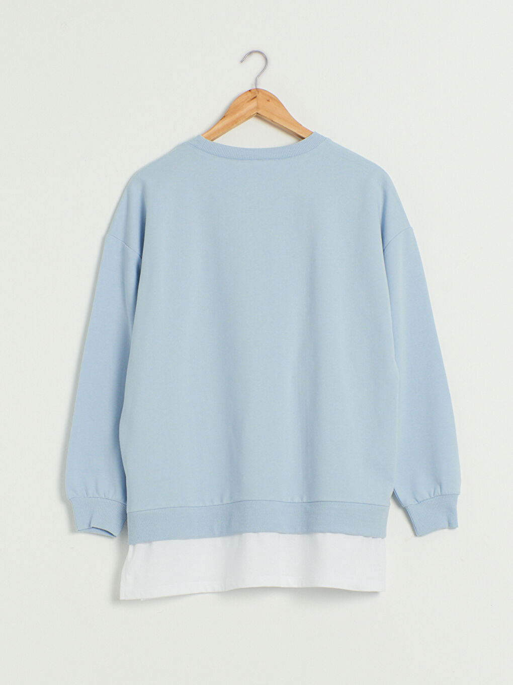 Свитшот с буквенным принтом-1