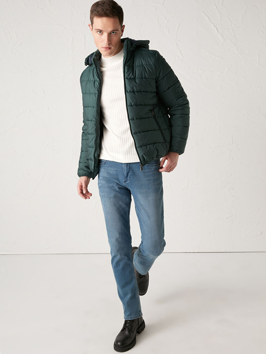 Kapüşonlu Şişme Mont-2