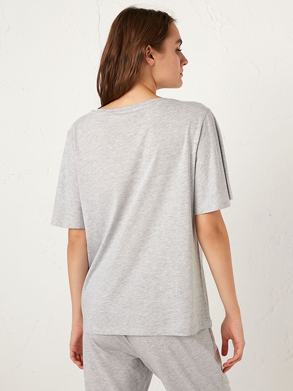 LCW DREAM Plain Basic Pajamas Top in Modal Blended Fabric -0WBU91Z8-CT3