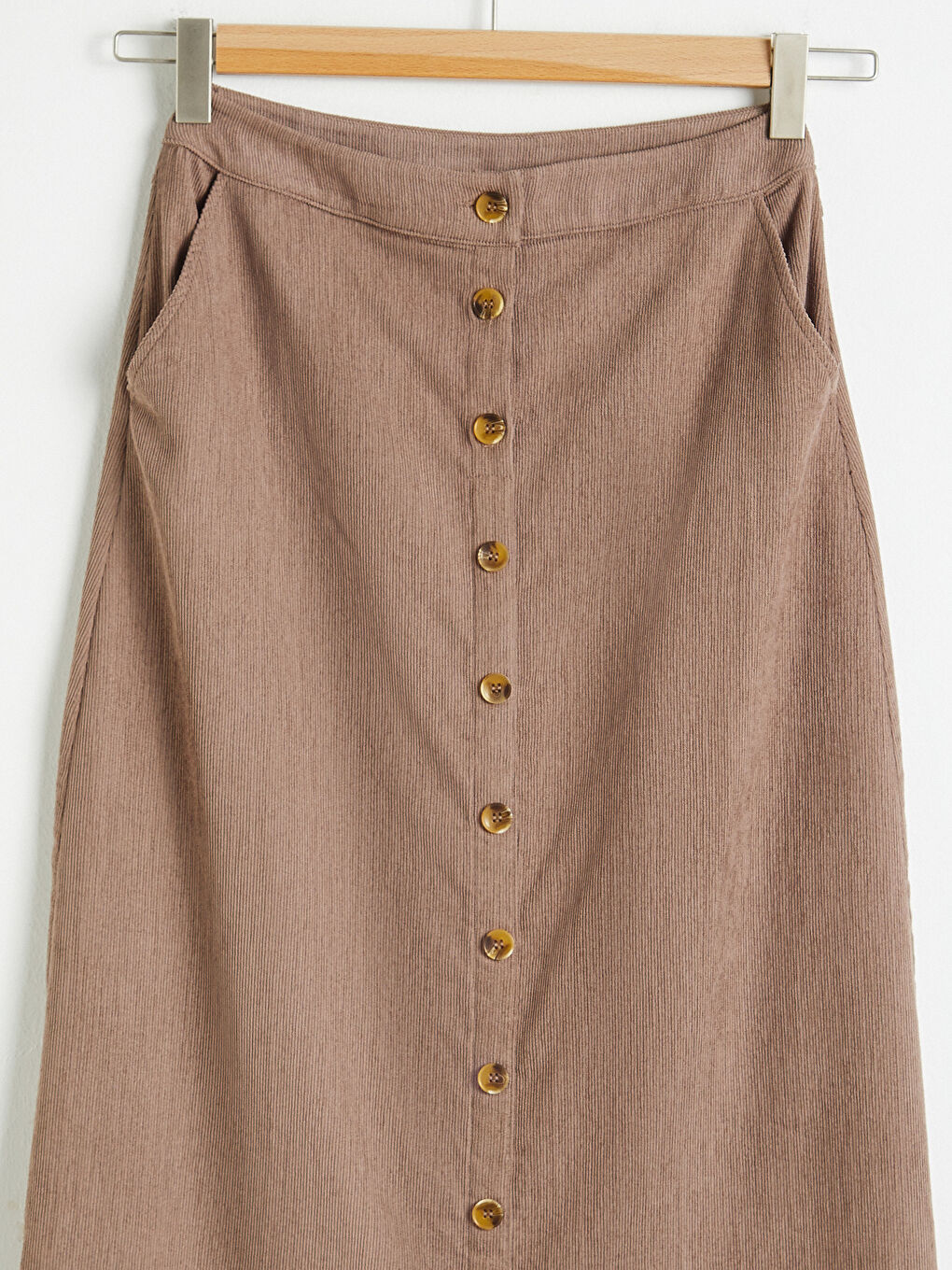 Bej Önü Düğmeli Kadife Etek-6