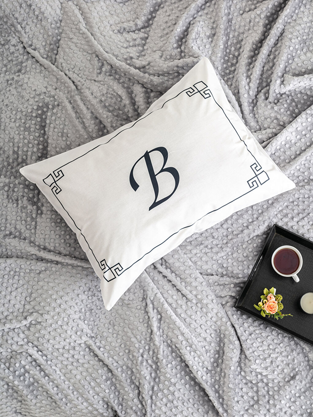 Taie d'Oreiller Imprimée Lettre « B »