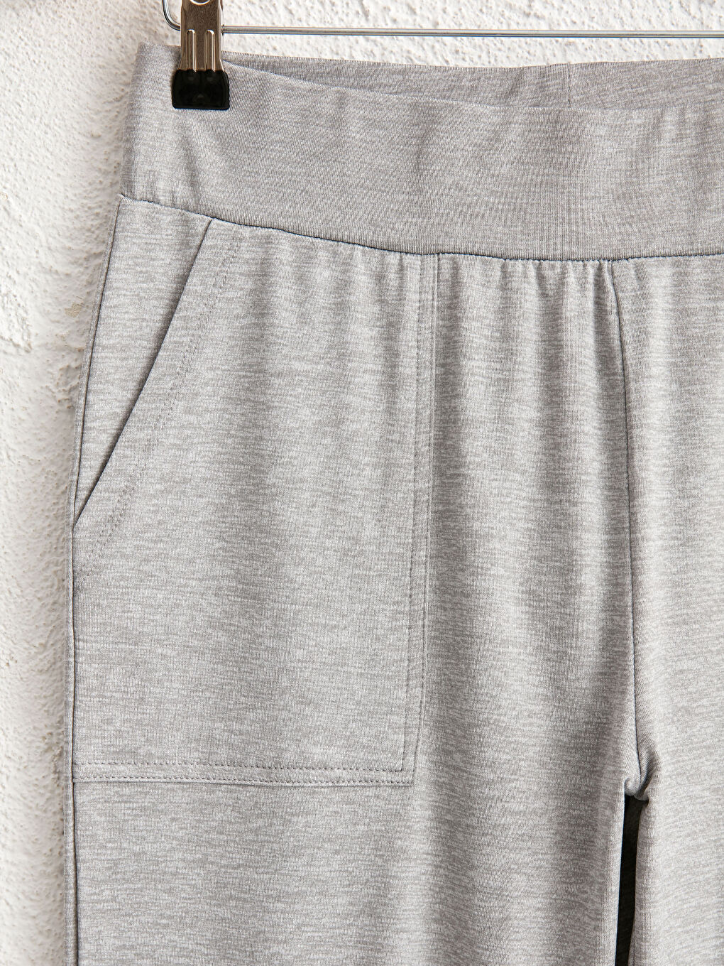 Elastic Waist Jogger Sweatpants-1