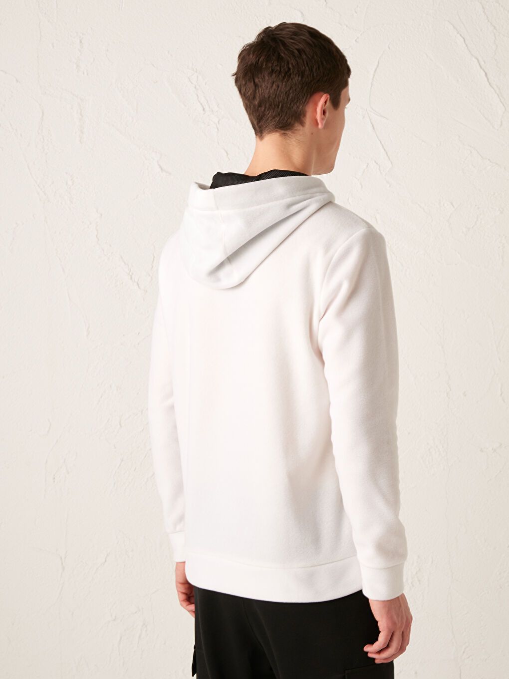 Beyaz Standart Kalıp Cep Detaylı Polar Aktif Spor Hoodie-4