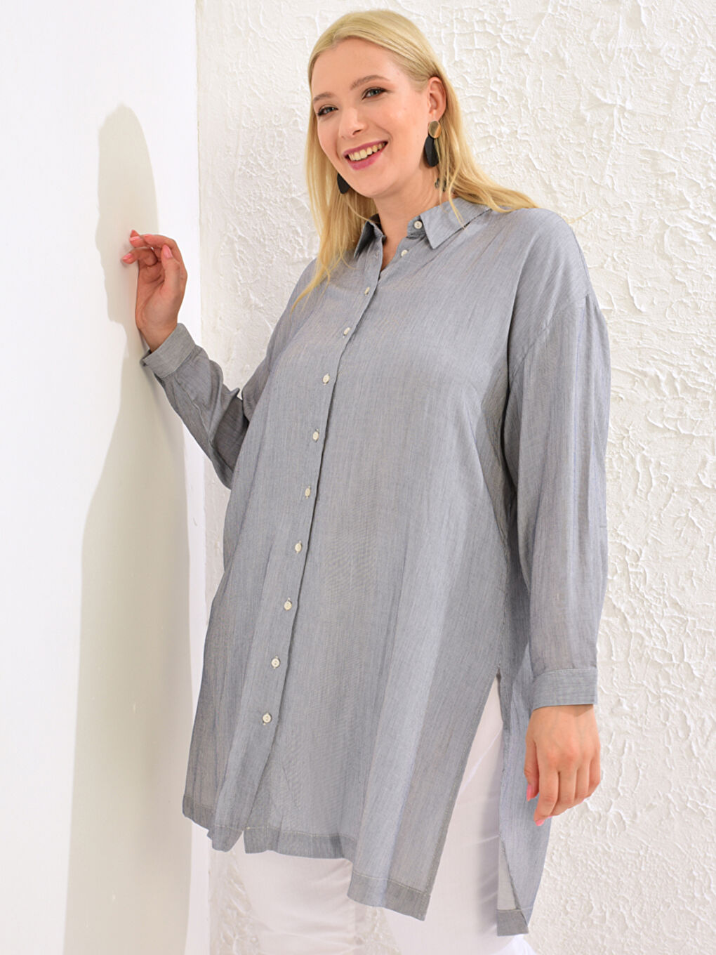 Mavi Büyük Beden Düz Uzun Kollu Kadın Gömlek Tunik-1