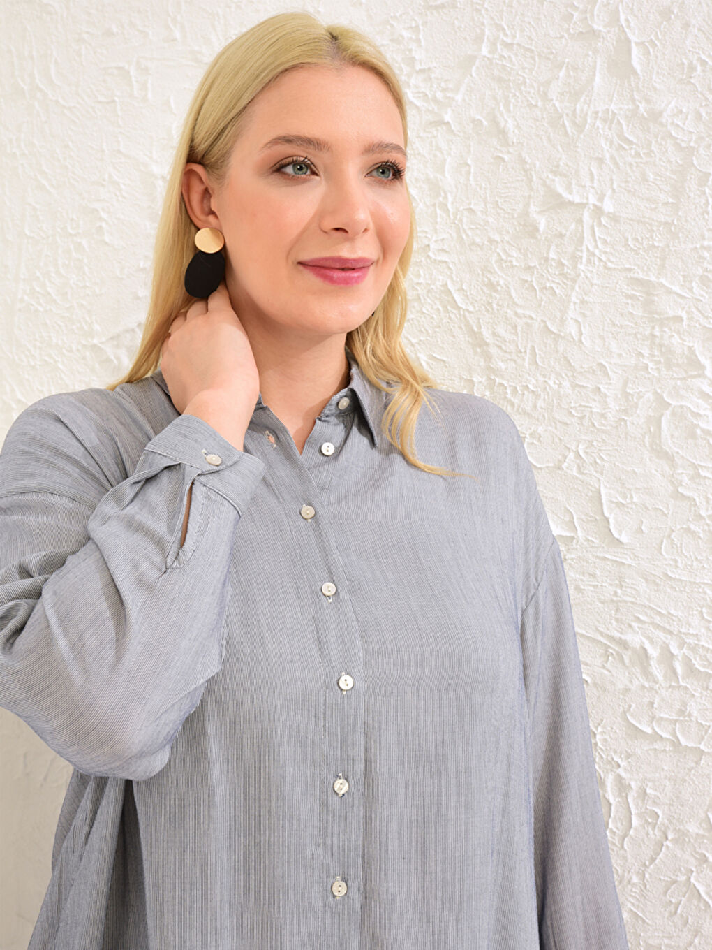 Mavi Büyük Beden Düz Uzun Kollu Kadın Gömlek Tunik-4