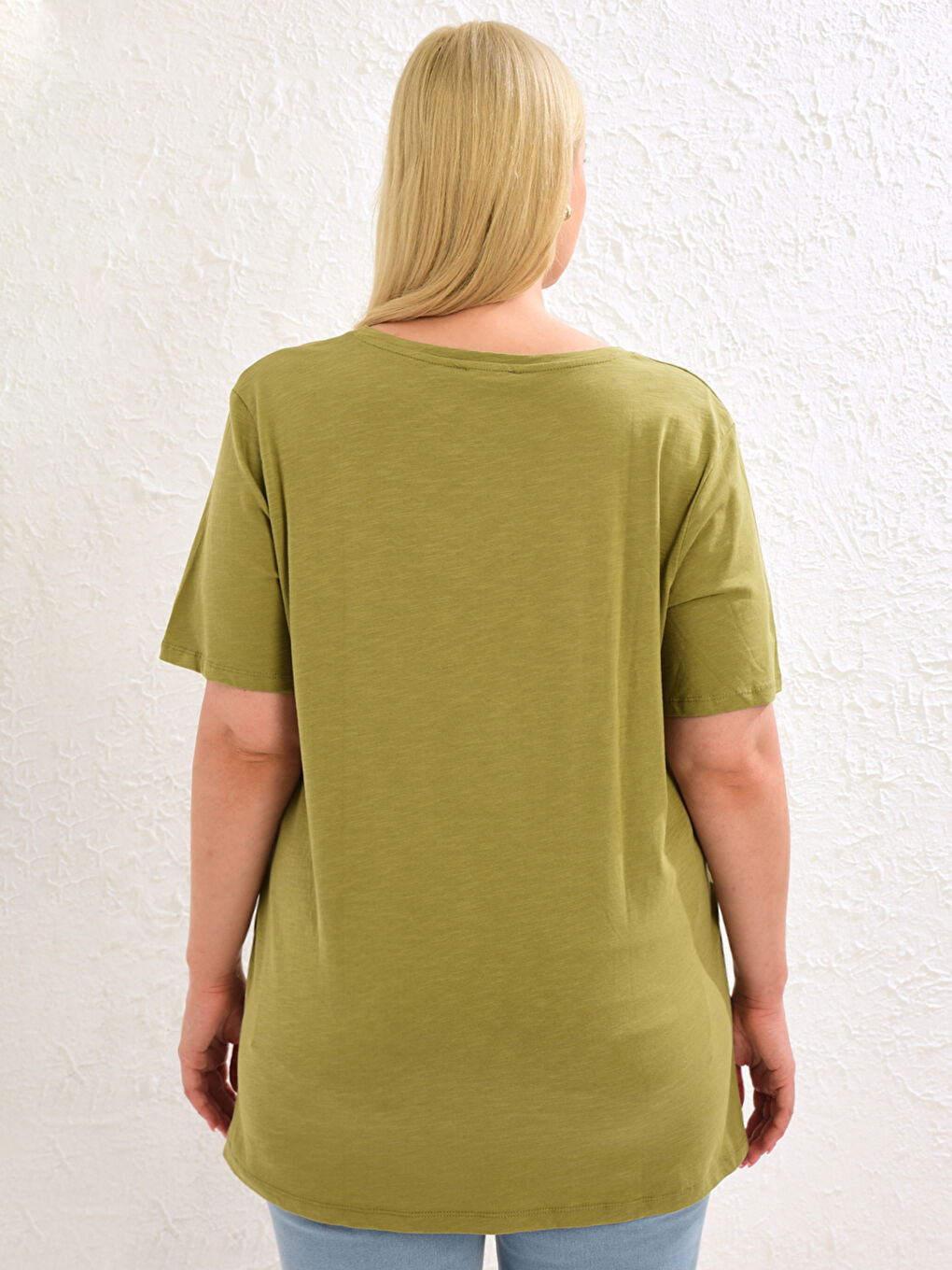 Plus Size Cotton V Neck T-Shirt-9