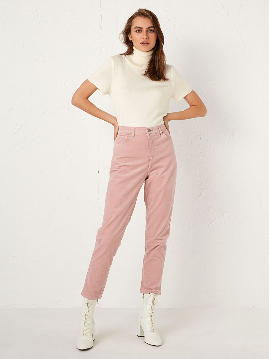 Pantalon Velours Coupe Carotte Longueur Cheville-1