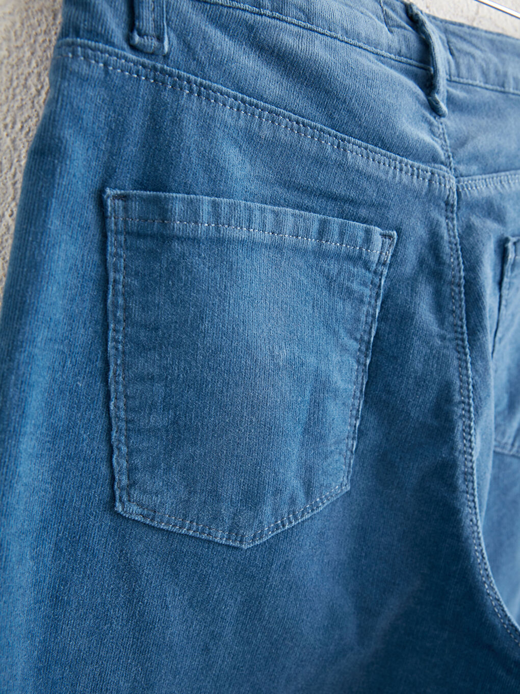 mrkva kroj hlače od baršuna do gležnja -3