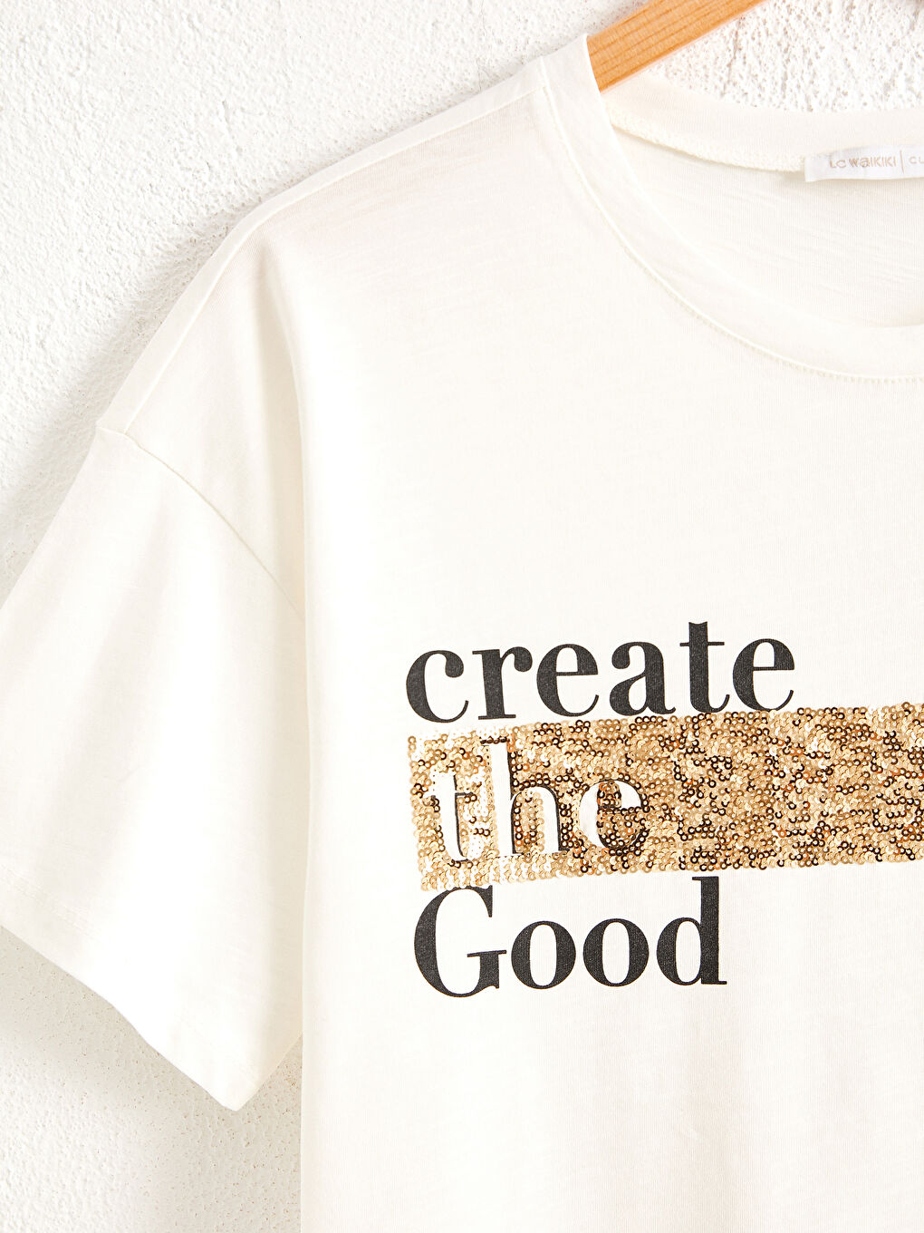 Majica od pamuka sa štampanim slovima i šljokicama-2