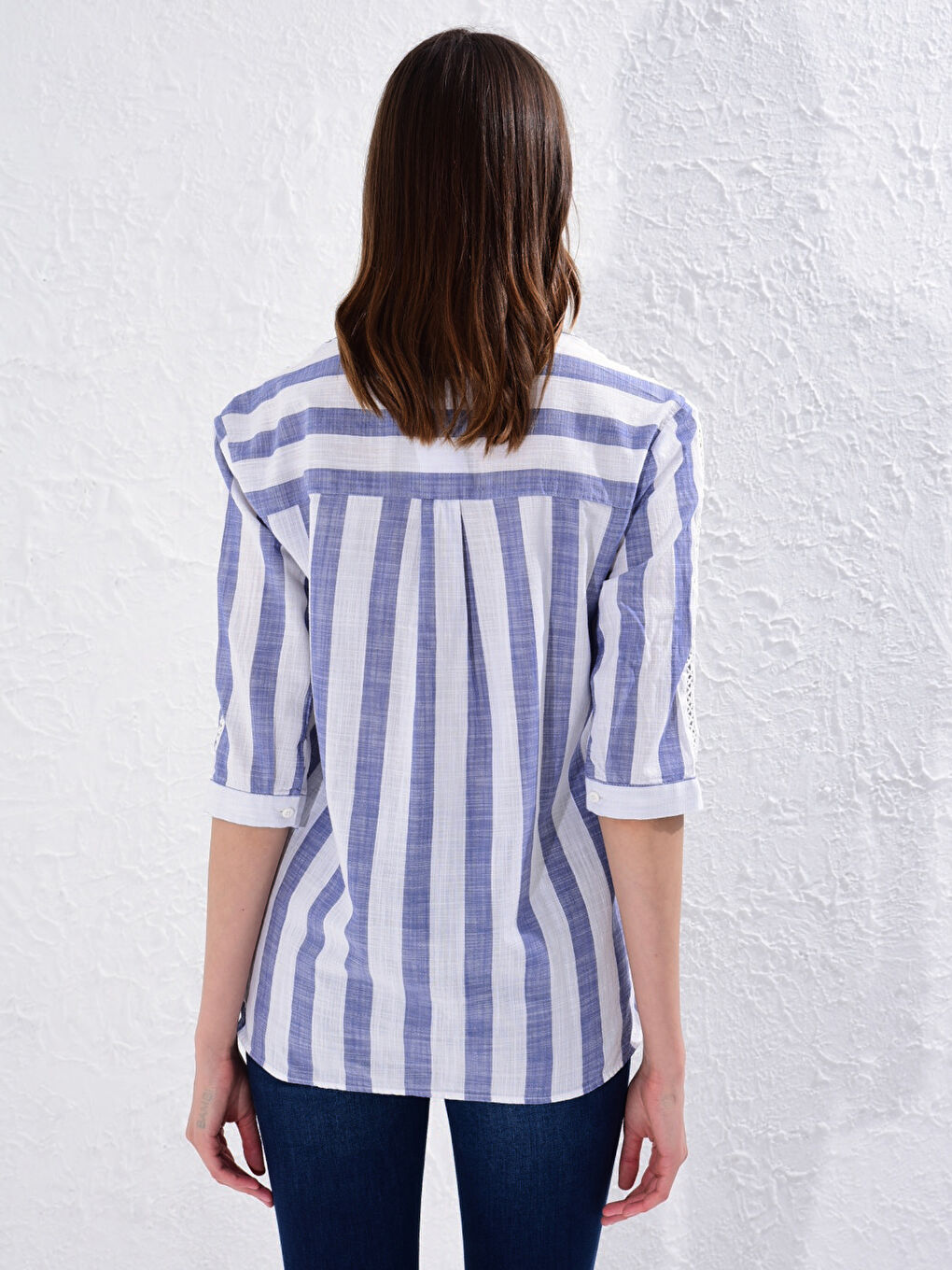 قميص مخطط بأكمام-3