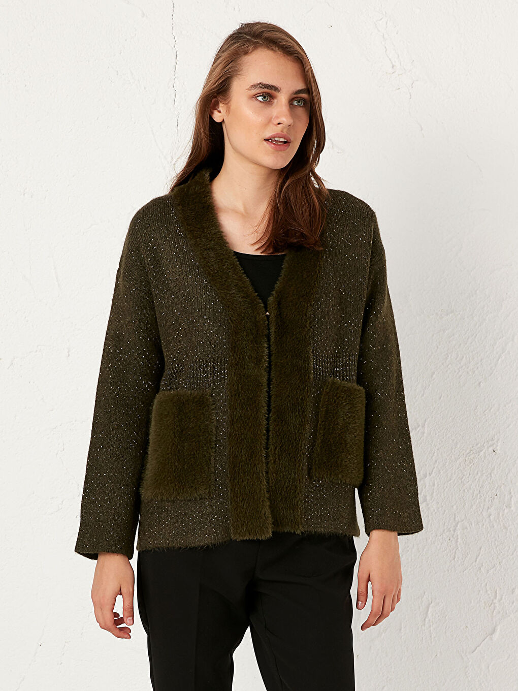 Yeşil Pelüş Detaylı Kalın Triko Hırka-2