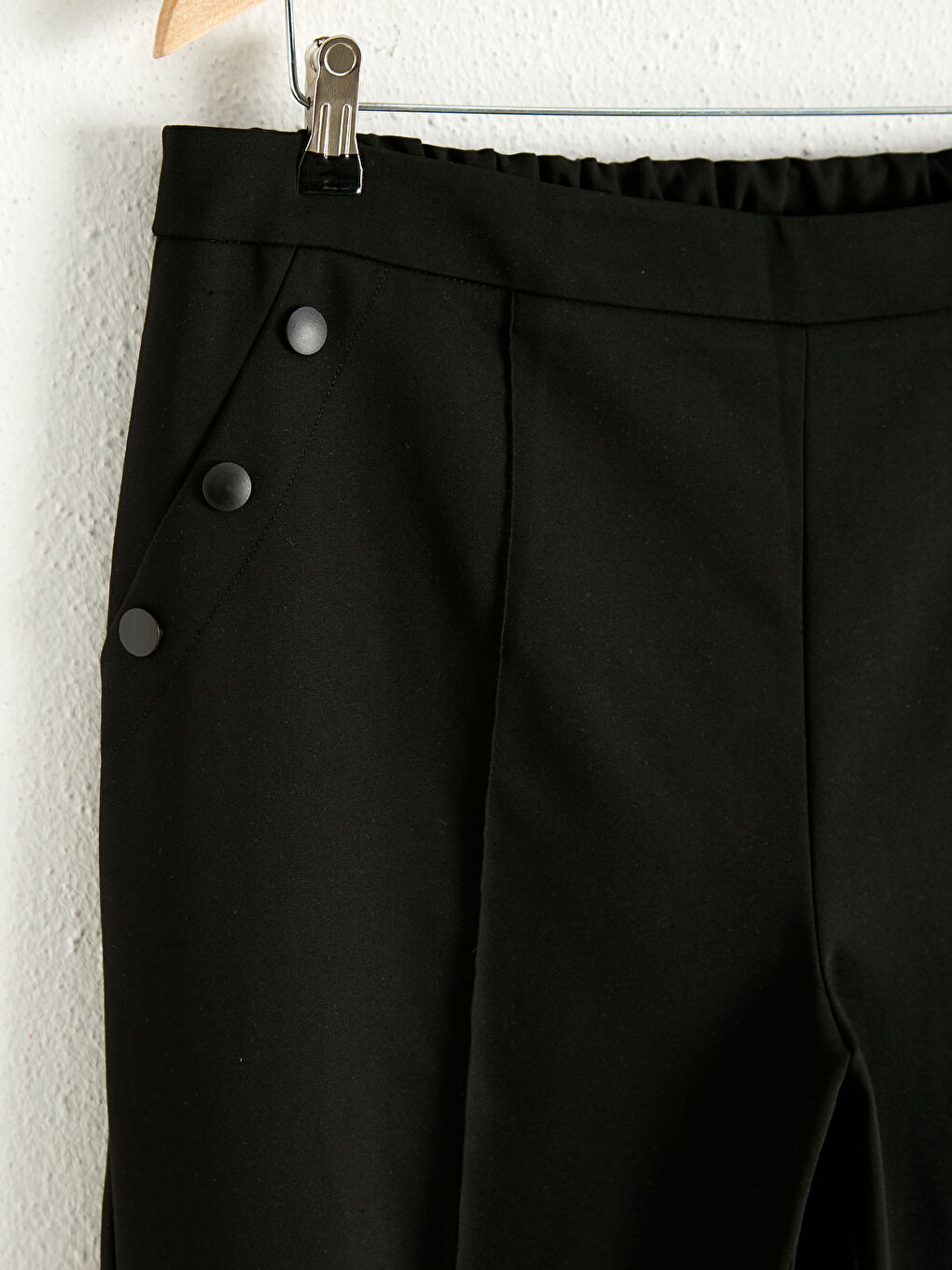 Ankle Length Carrot Fit Trousers-4