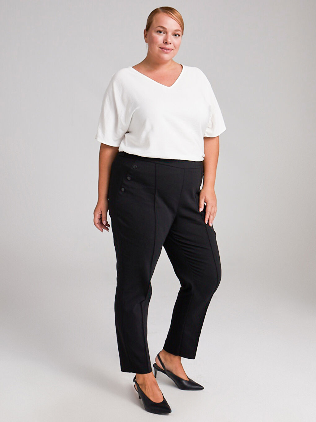 Ankle Length Carrot Fit Trousers-2