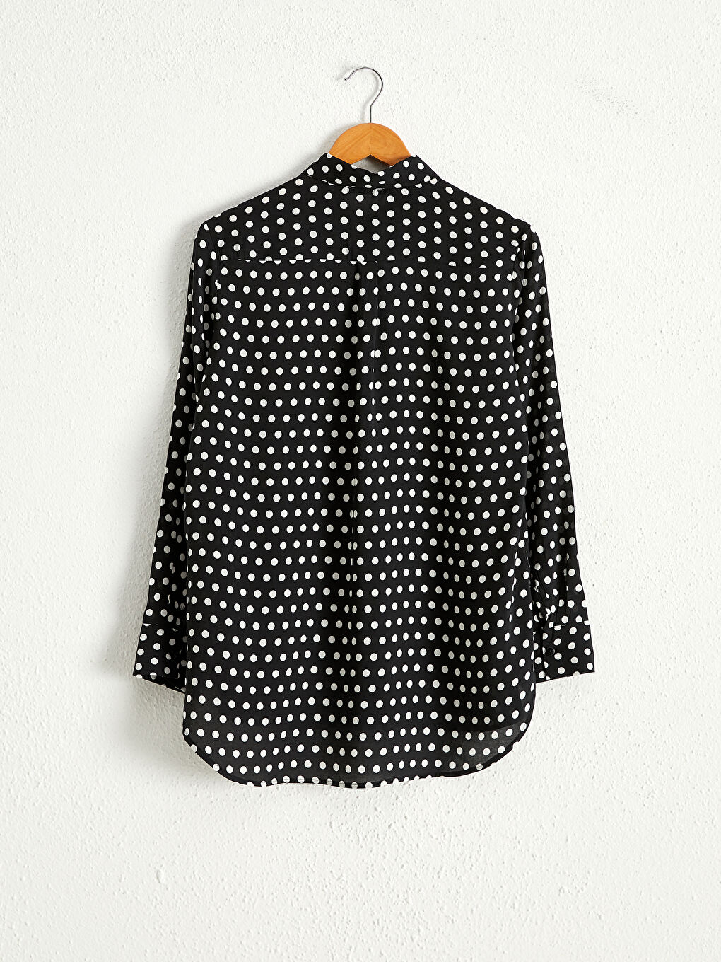 قميص واسع بنقشة البولكا دوت-2
