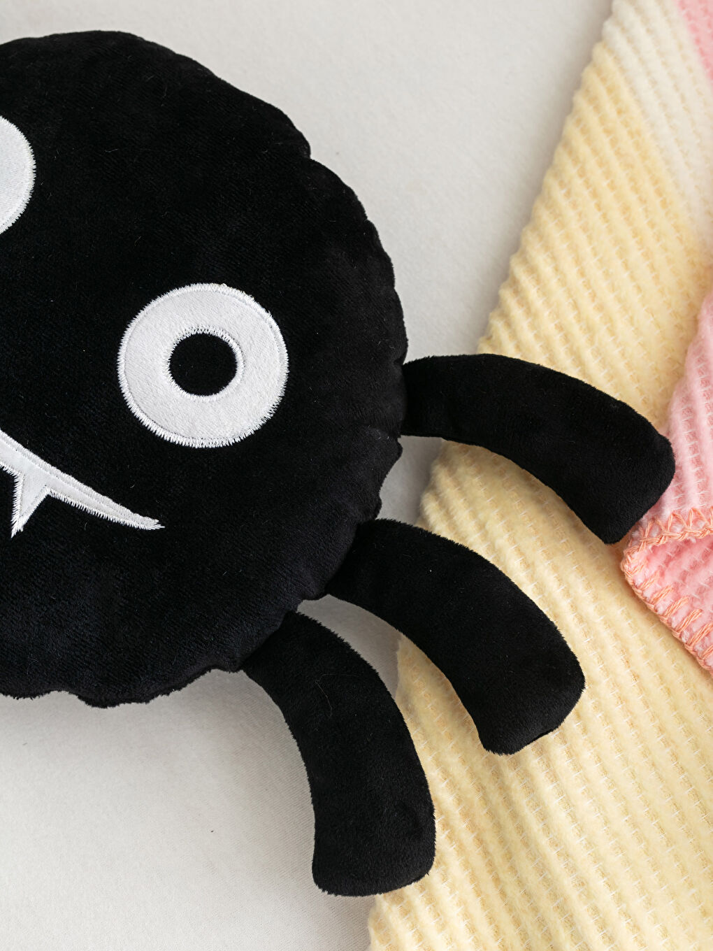 Сәбиге арналған жастықша-2