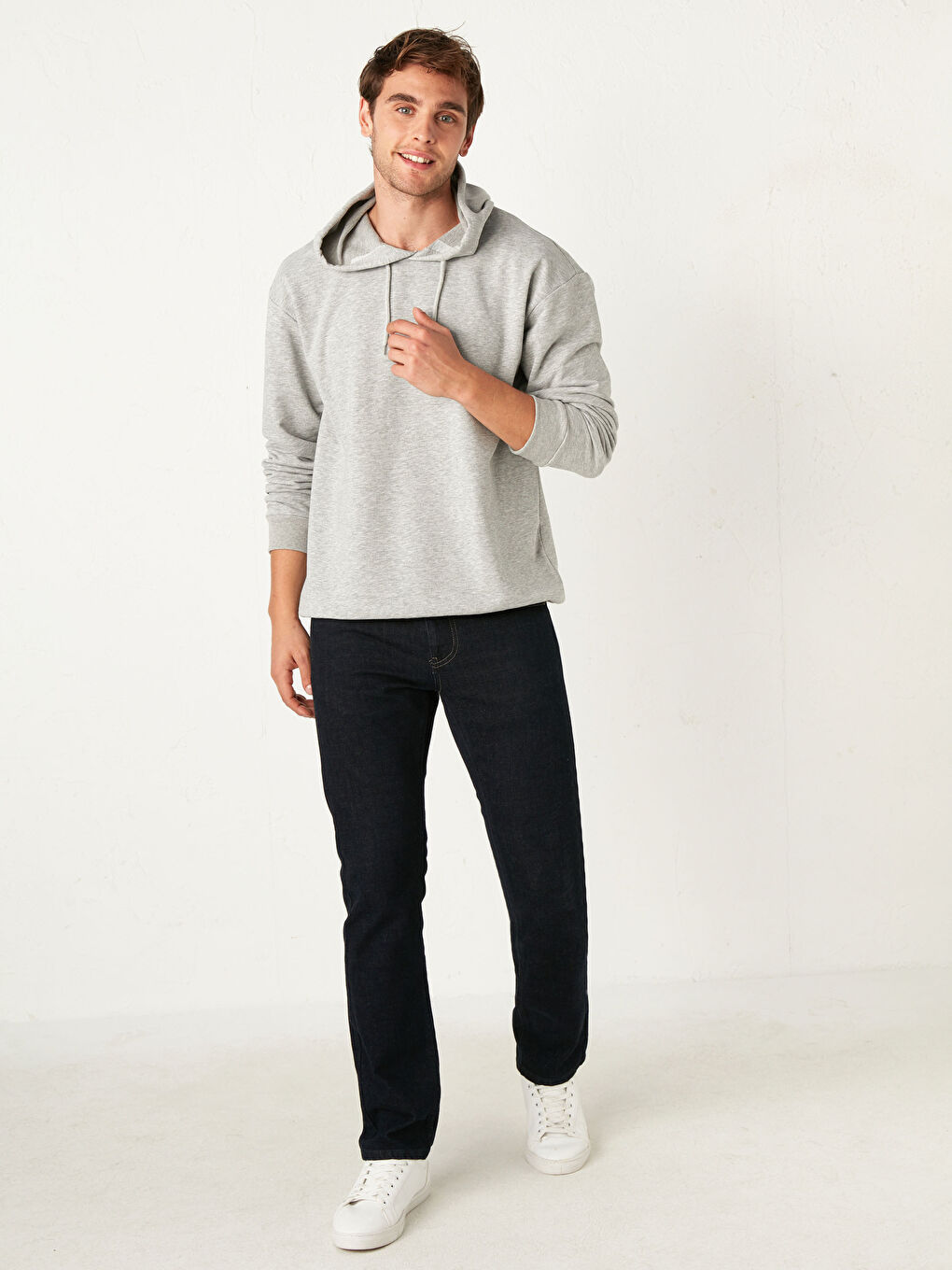 هودي سميك بأكمام طويلة مع غطاء رأس-4