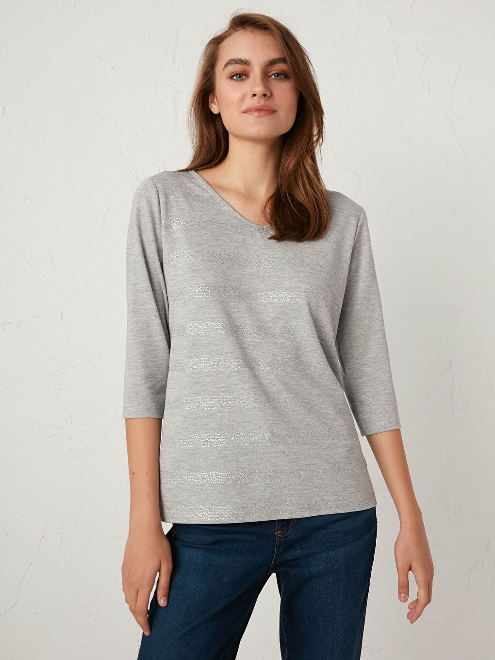 Gri V Yaka Uzun Kollu Tişört