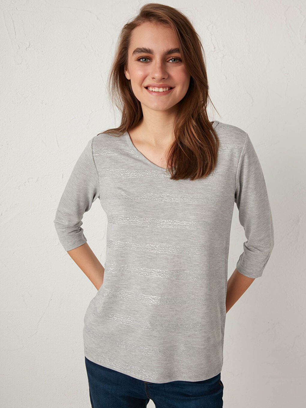 Gri V Yaka Uzun Kollu Tişört-1
