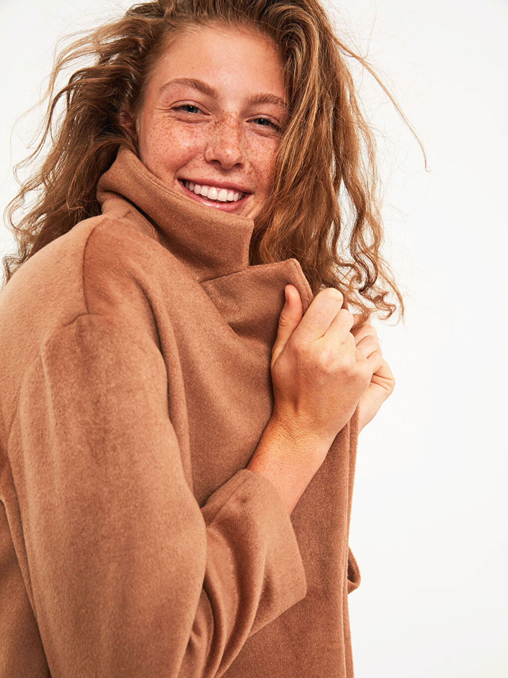 Bej Ceket Yaka Kadın Kaşe Kaban-5