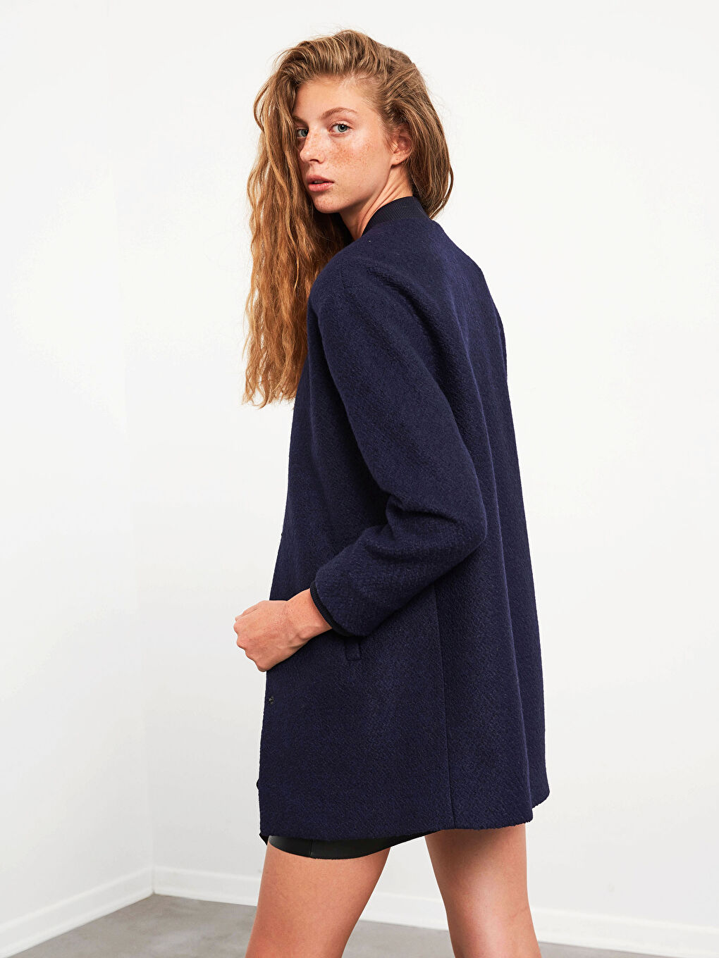 Bombermantel aus dickem, strukturiertem Stoff-7