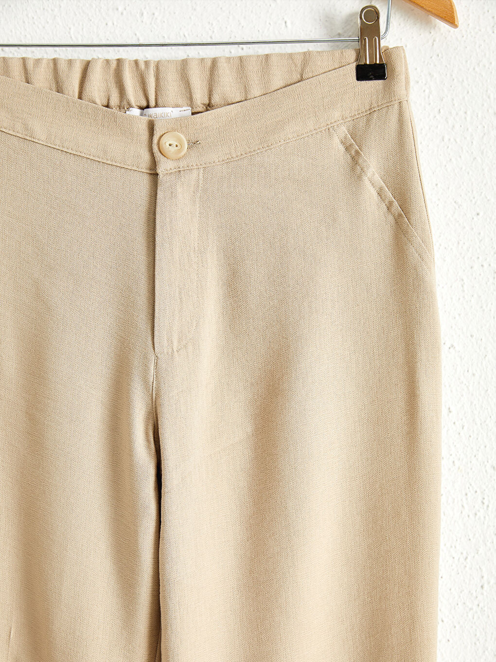 Hose mit geradem Hosenbein und Gummizug an der Taille-7