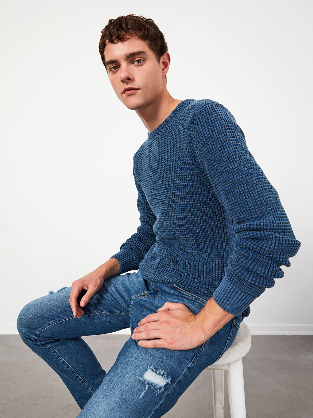 Standard Fit Crew Neck Knit Sweater-1