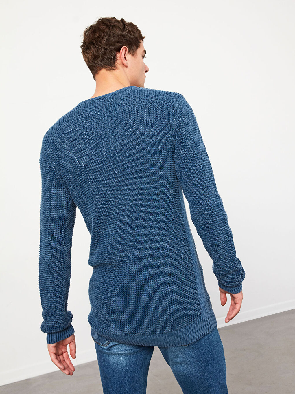 Standard Fit Crew Neck Knit Sweater-5