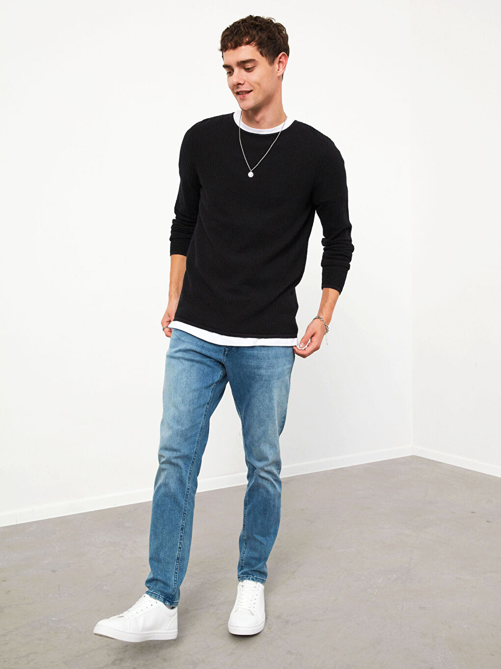 Crew Neck Lightweight Tricot Jumper-3