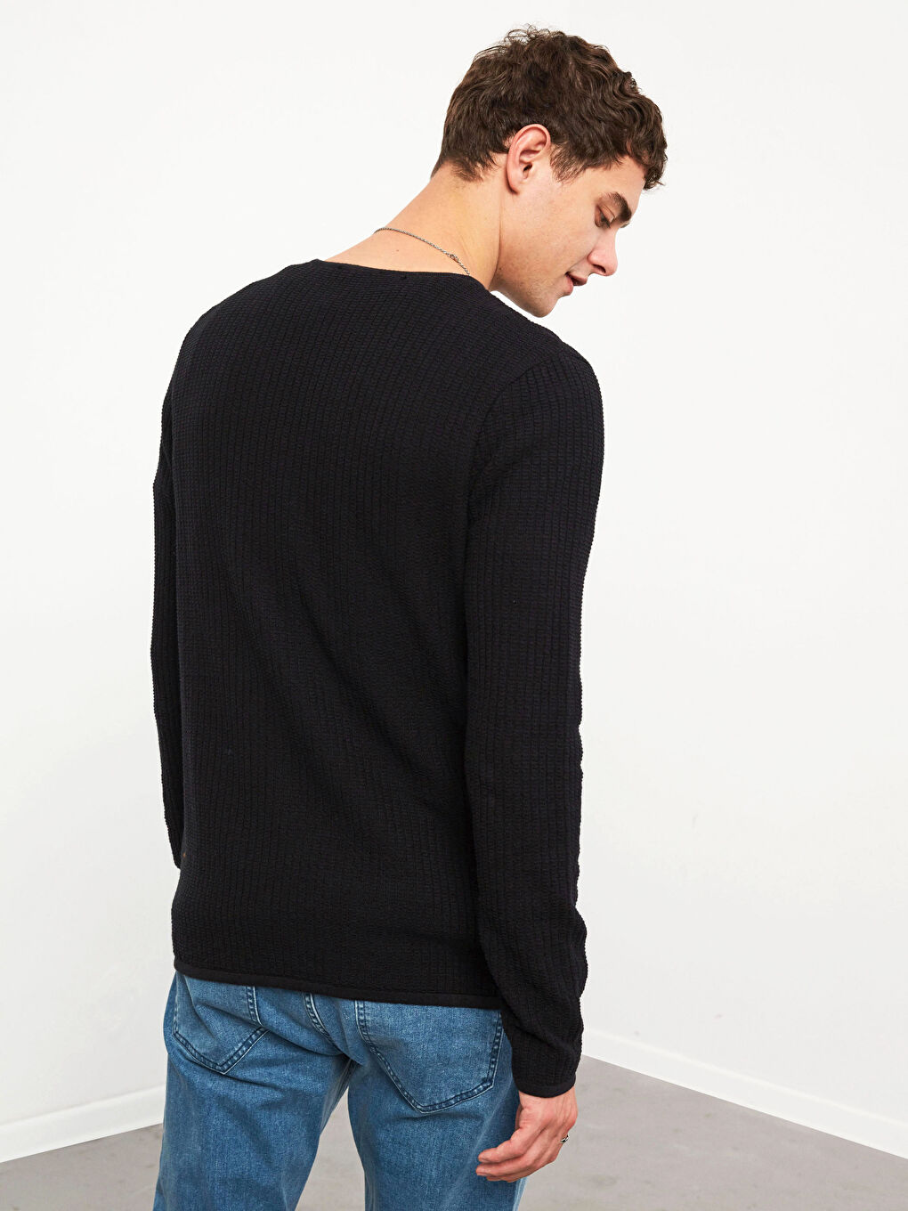 Crew Neck Lightweight Tricot Jumper-4