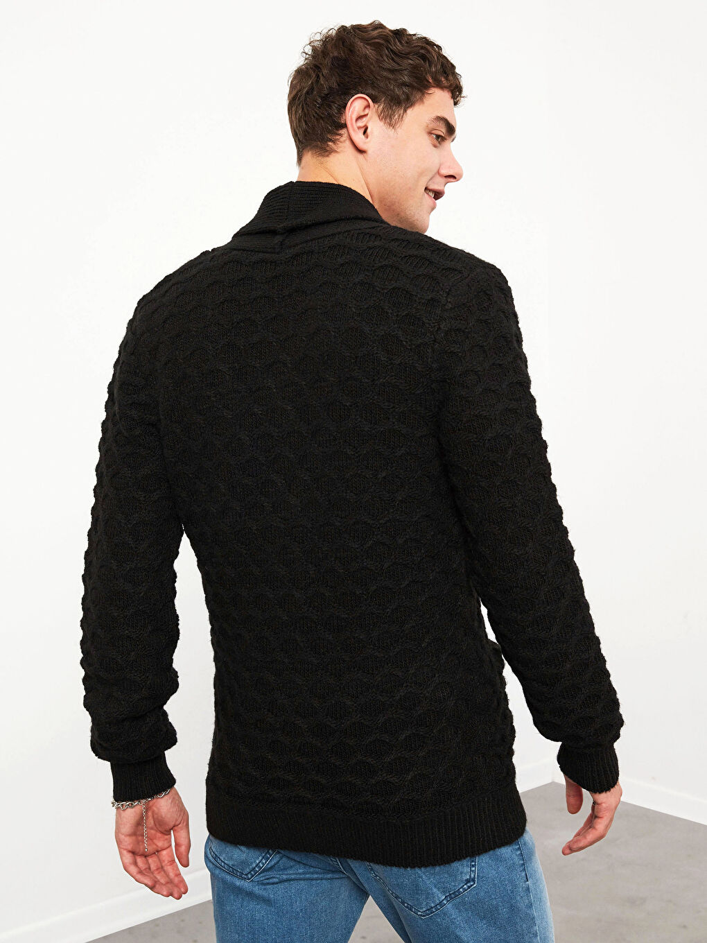 Siyah Şal Yaka Triko Hırka-5