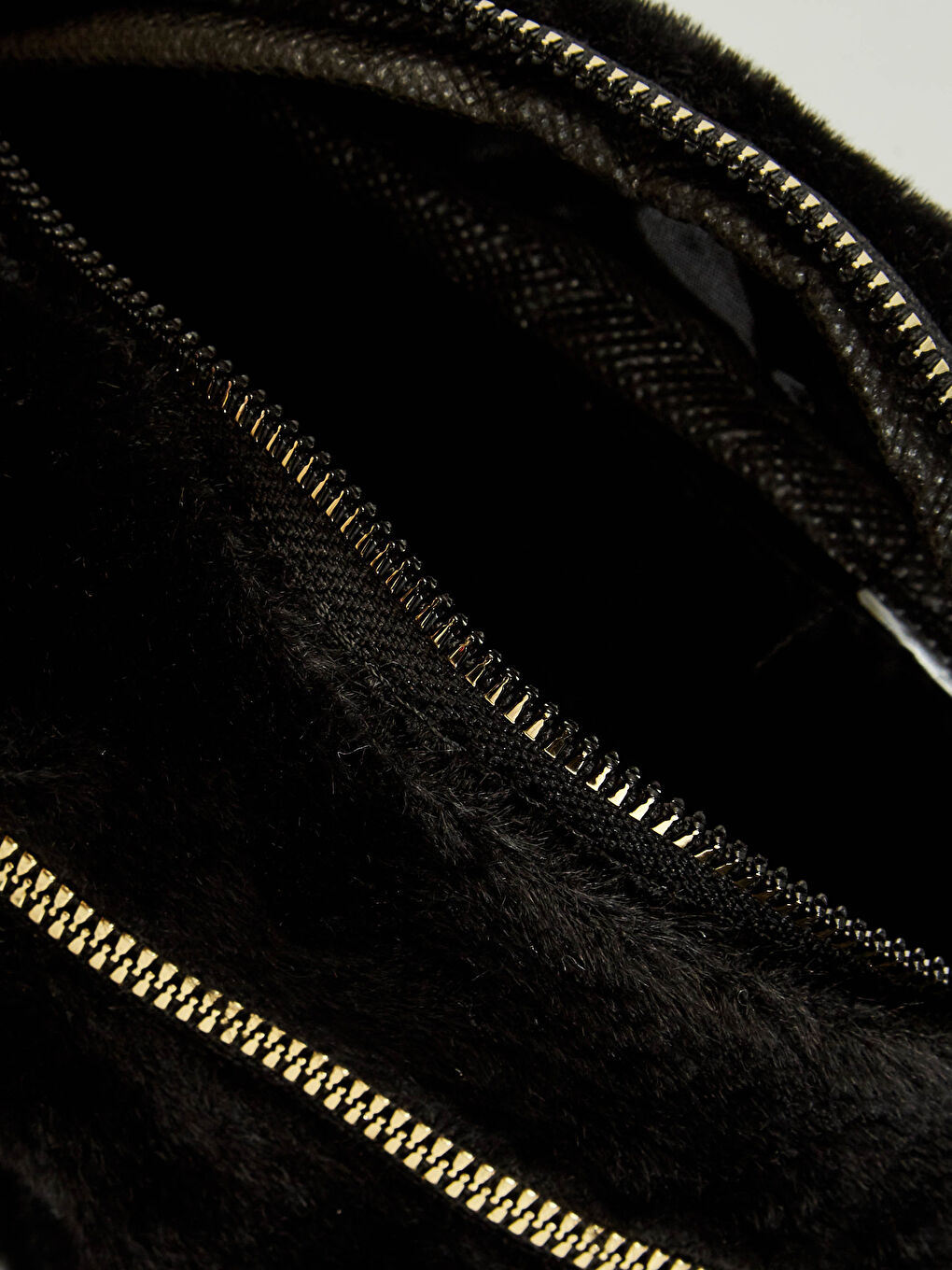 Plush Waist Bag-2