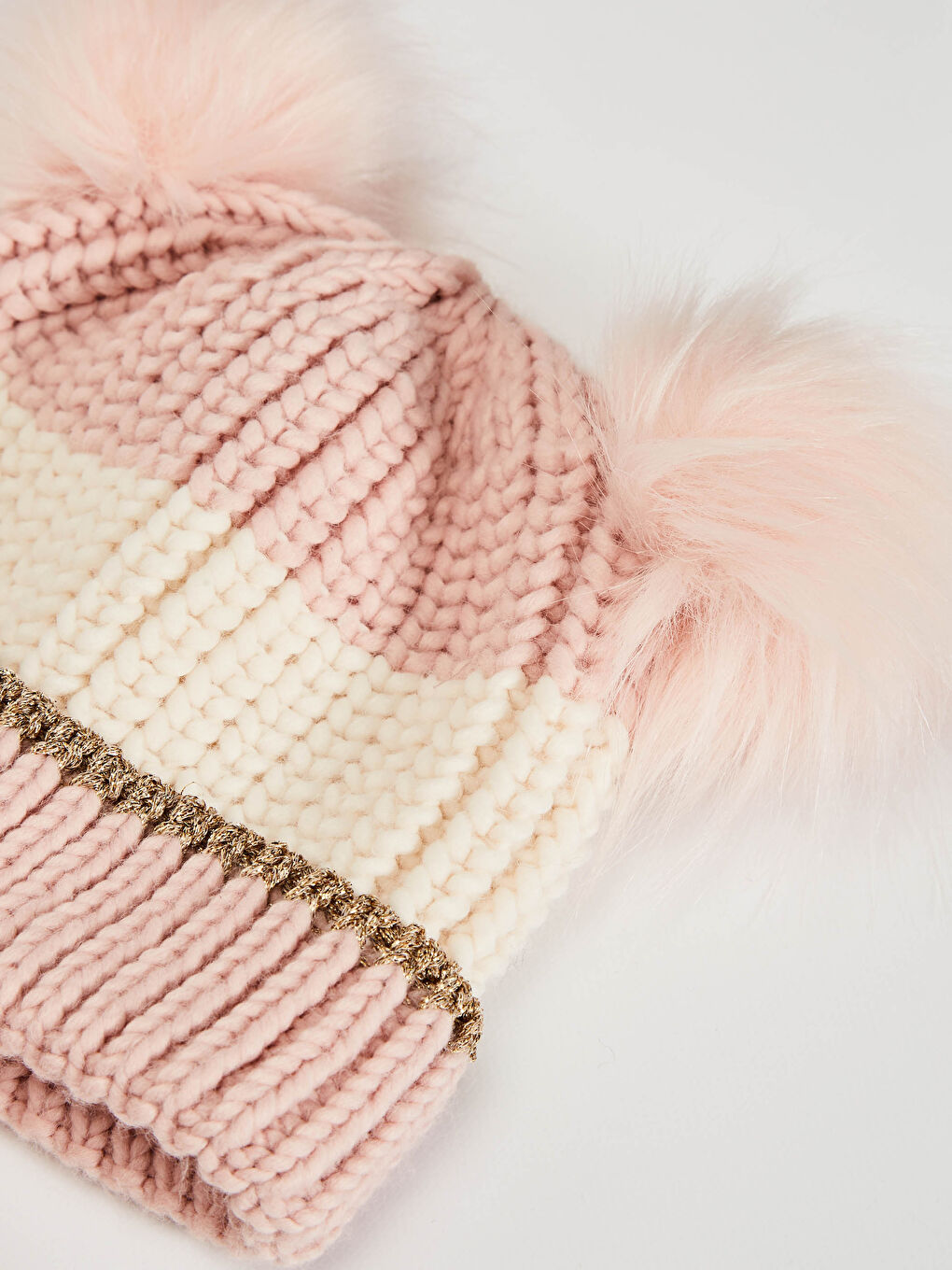 Girl Pompom Scarf And Beanie-1