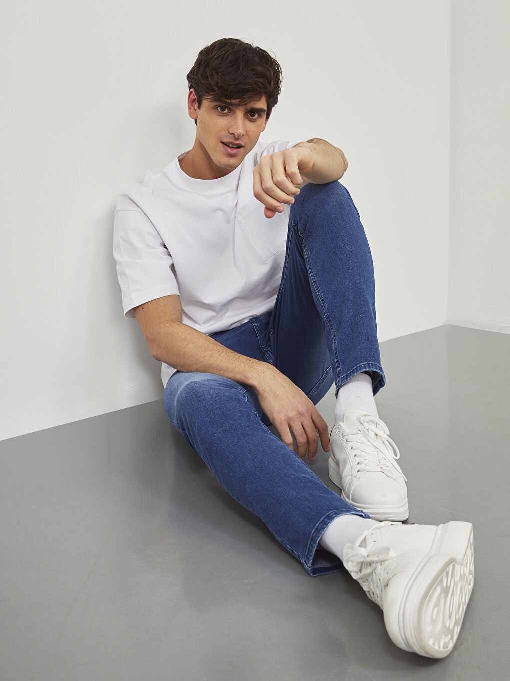 750 Slim Fit Jeans-1