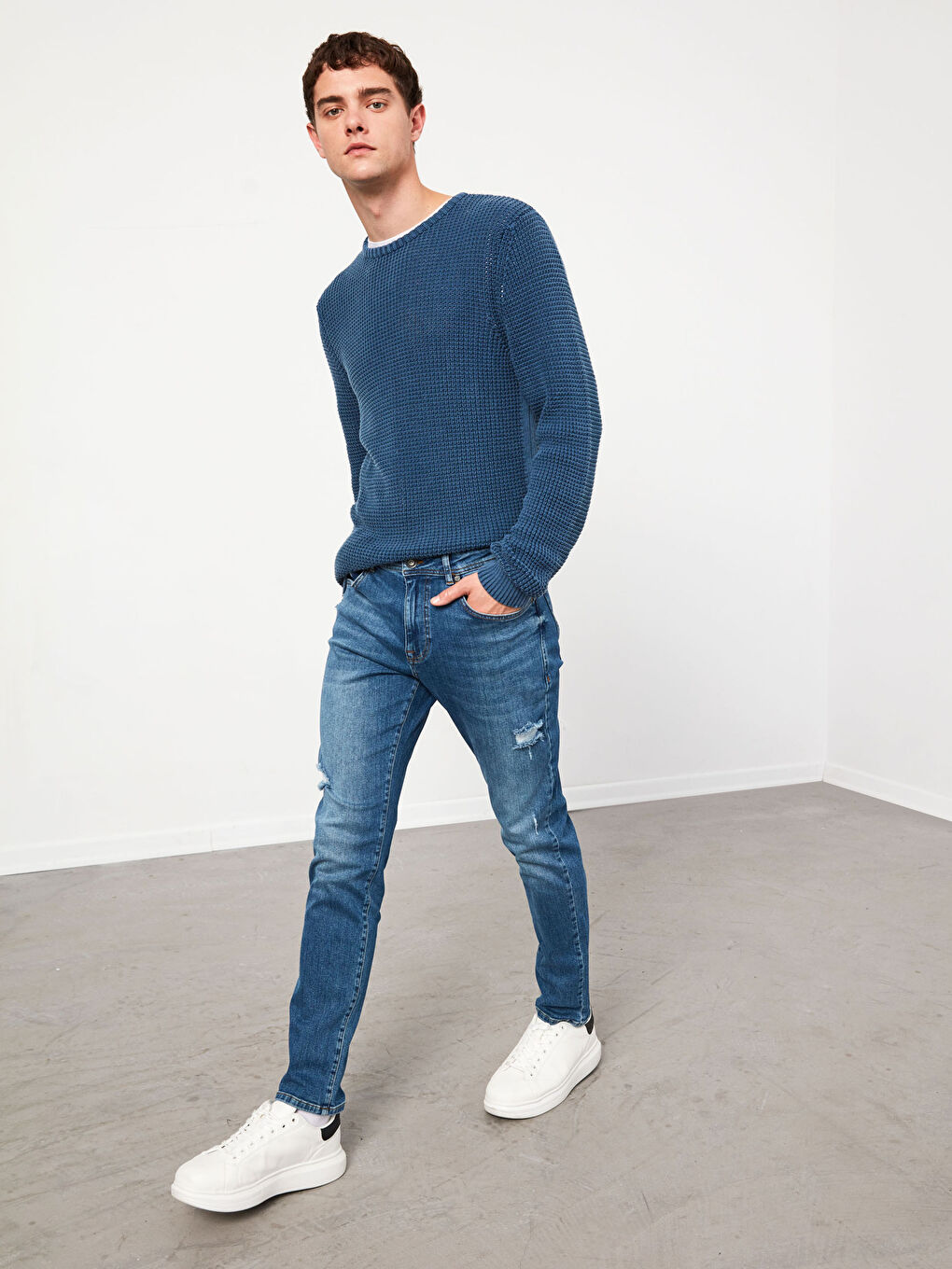 750 Slim Fit Jeans-1