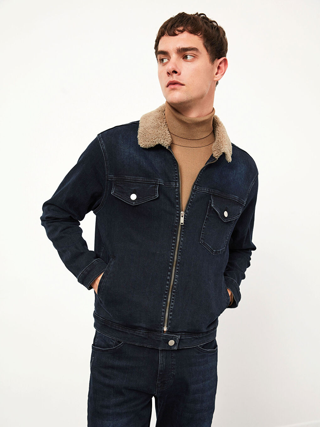 İndigo Yakası Kürklü Jean Ceket-4