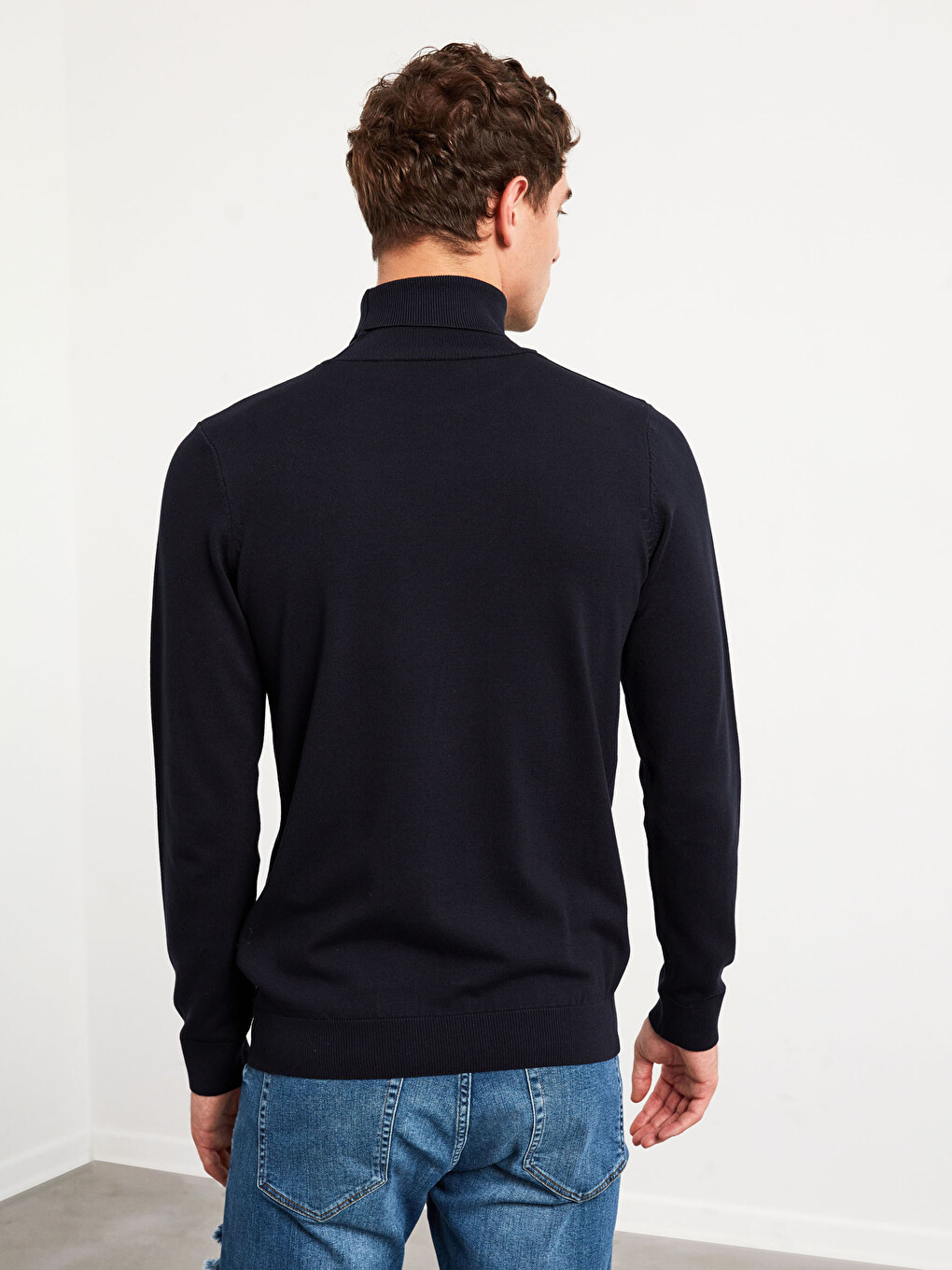 Turtleneck Thin Knitwear Sweater-4