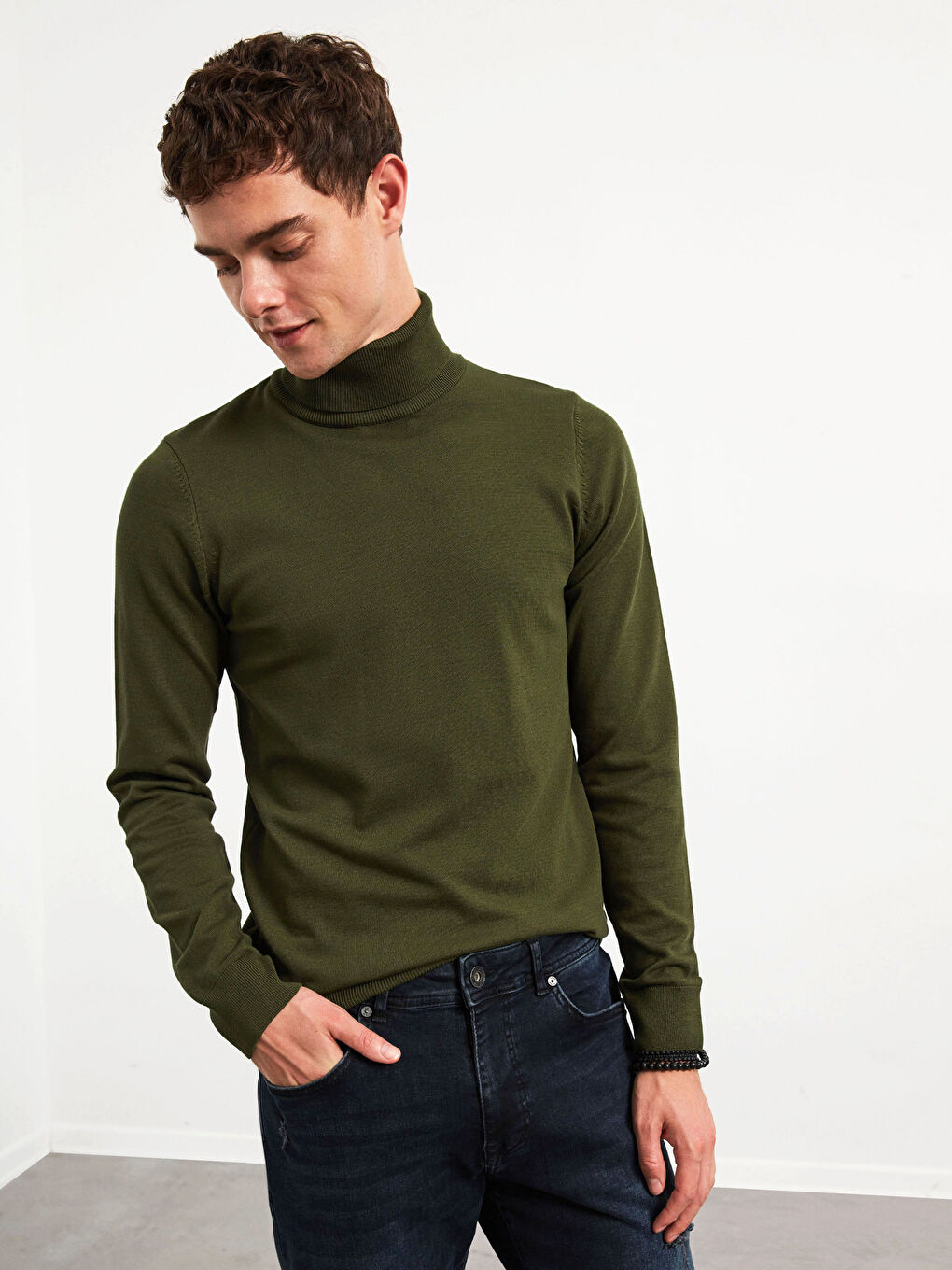 Haki Balıkçı Yaka İnce Triko Kazak-2