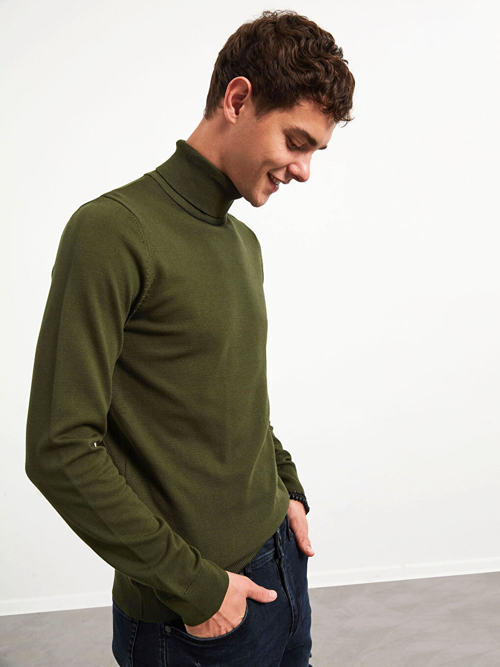 Haki Balıkçı Yaka İnce Triko Kazak-4