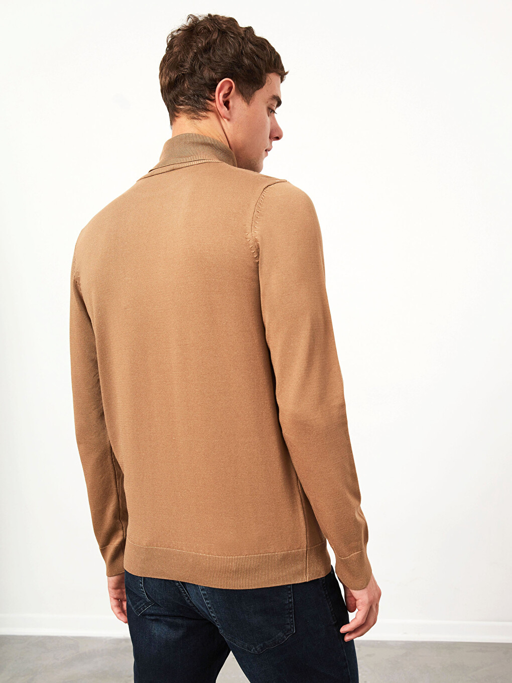 Turtleneck Thin Knitwear Sweater-4