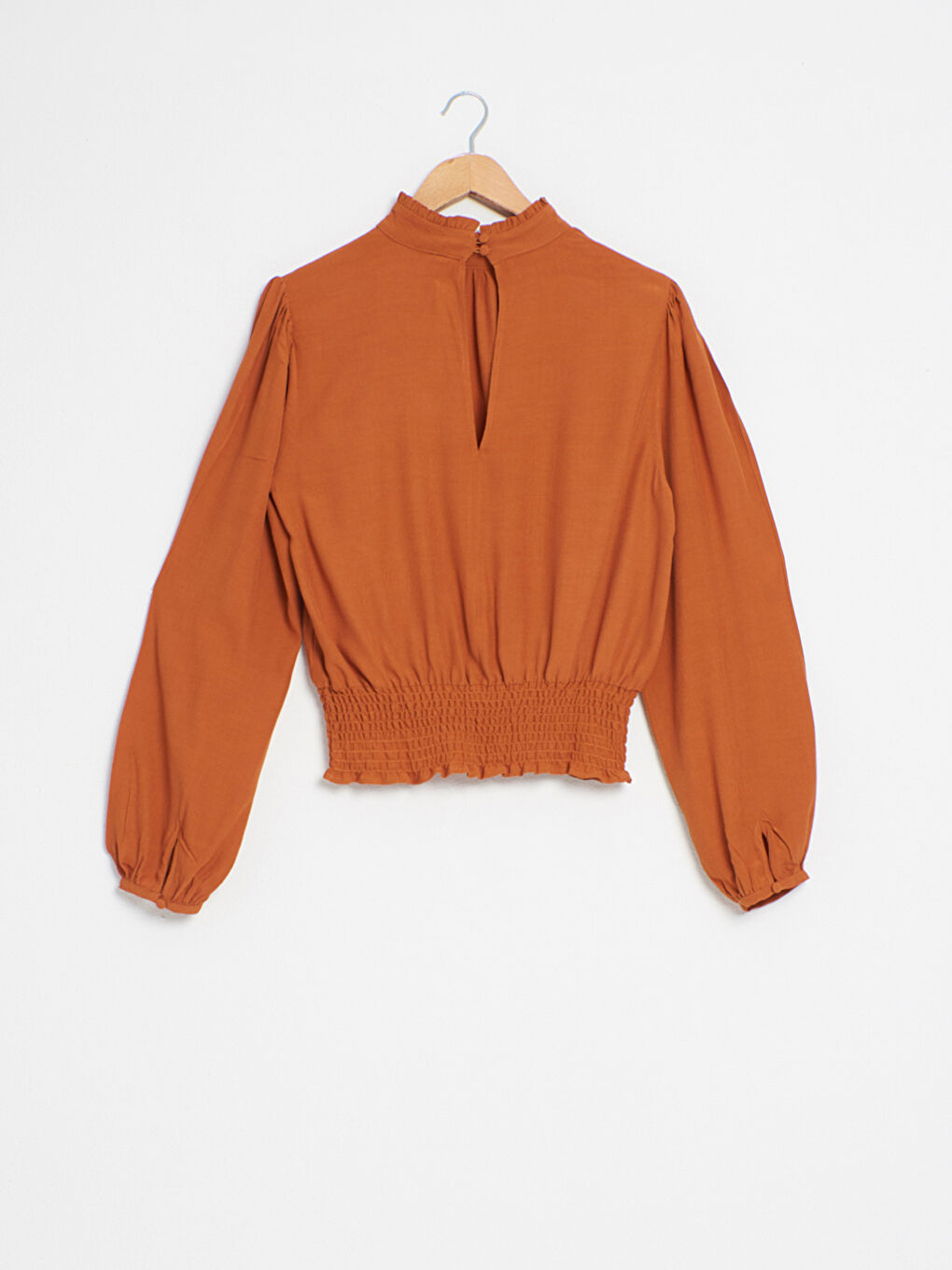 Блузка из вискозы с рукавами-баллонами-1