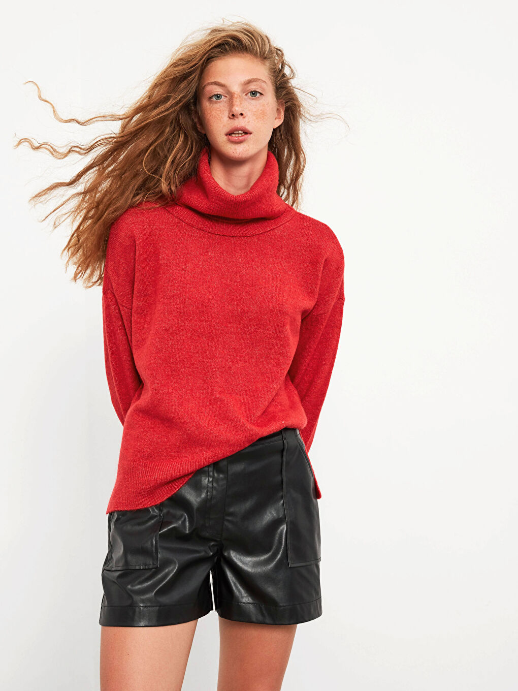 Basic džemper sa rolkom od trikotaže-4