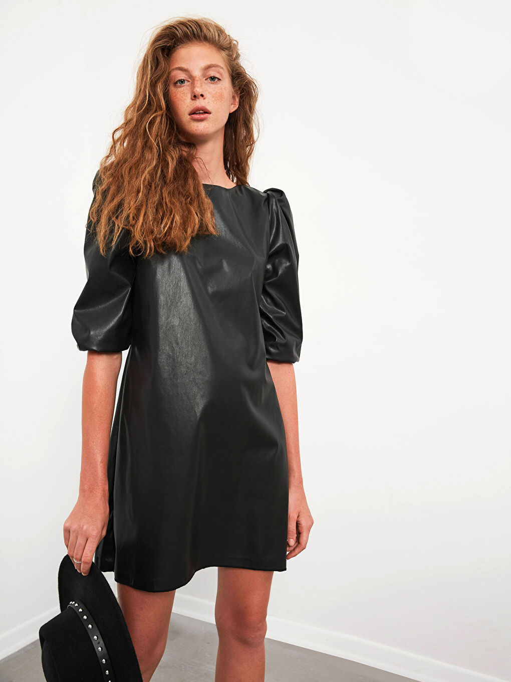 Siyah Deri Görünümlü Karpuz Kol Elbise-5