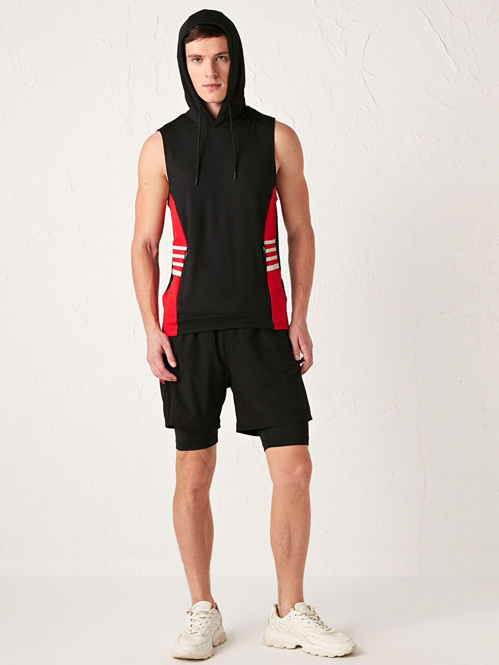 Siyah Standart Kalıp Aktif Spor Erkek Taytlı Kısa Şort-1