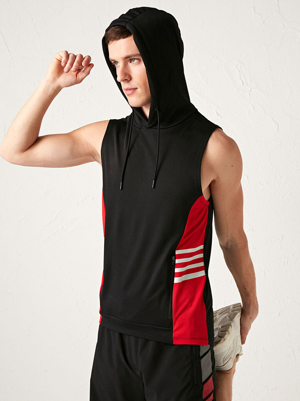 Siyah Standart Kalıp Aktif Spor Erkek Taytlı Kısa Şort-3