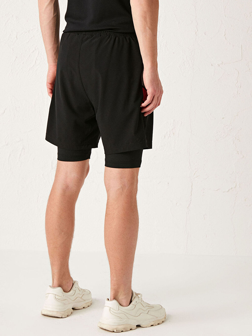 Siyah Standart Kalıp Aktif Spor Erkek Taytlı Kısa Şort-7
