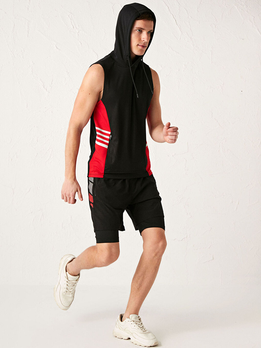 Siyah Standart Kalıp Aktif Spor Erkek Taytlı Kısa Şort